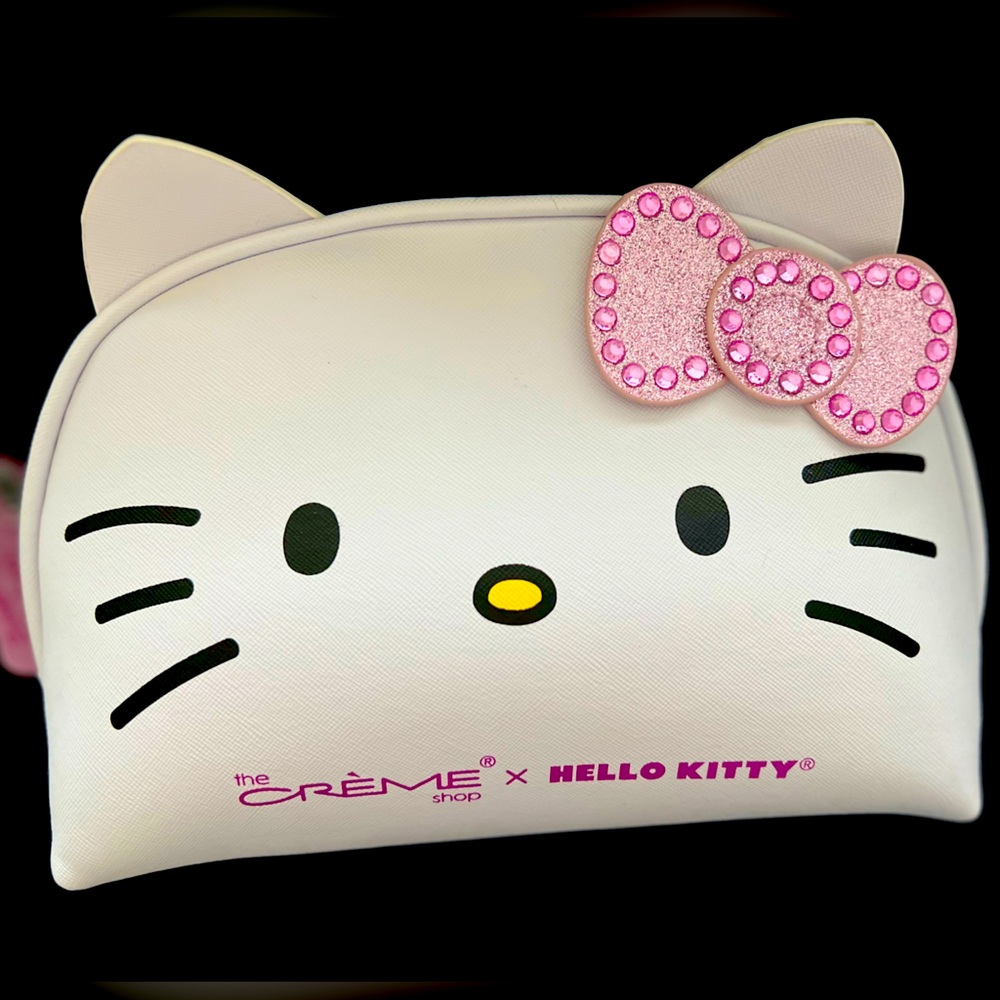 Hello kitty Make Up Bag - Limited Edition